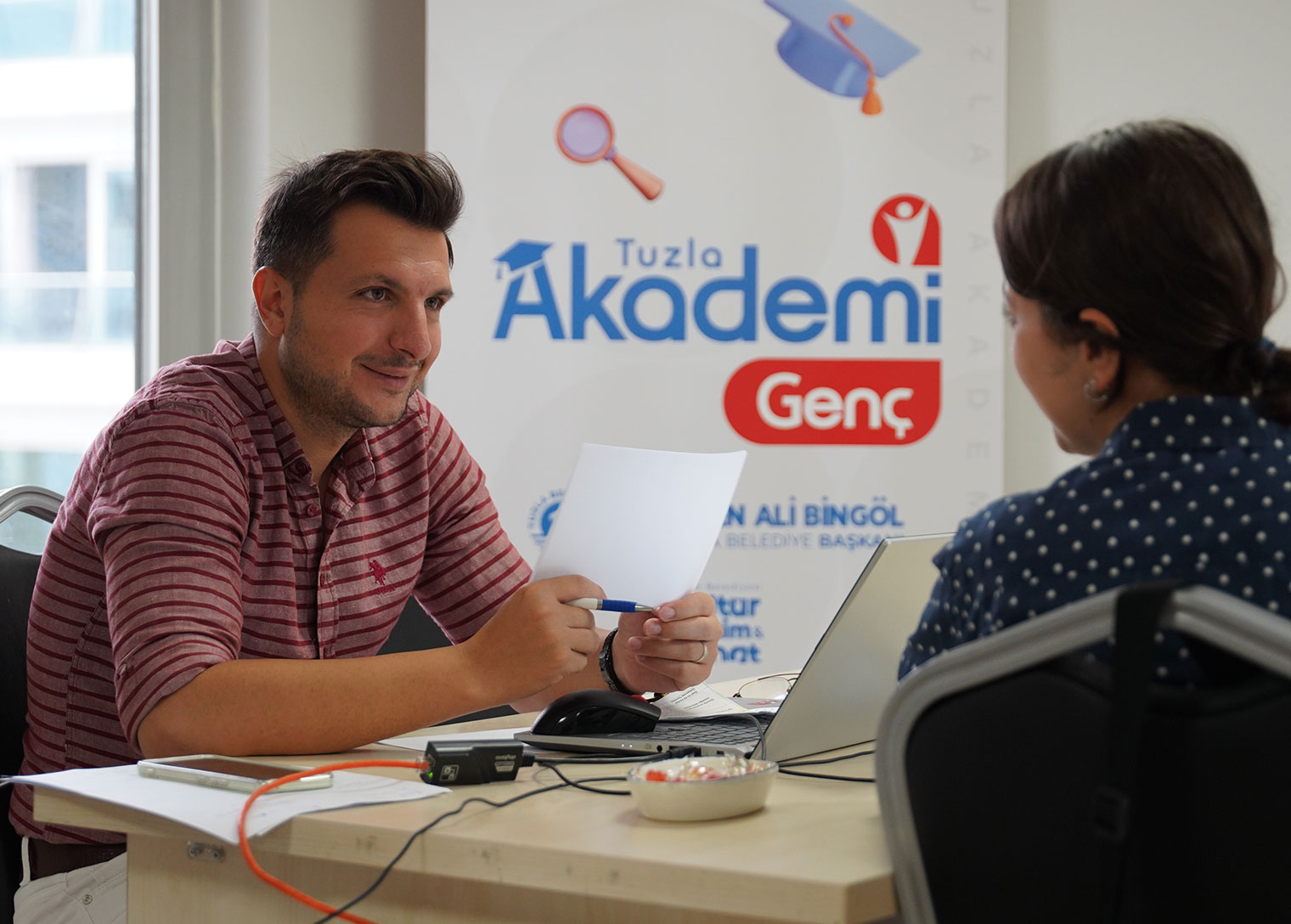 Tuzla Belediyesi’nden üniversite adaylarına rehberlik hizmeti   