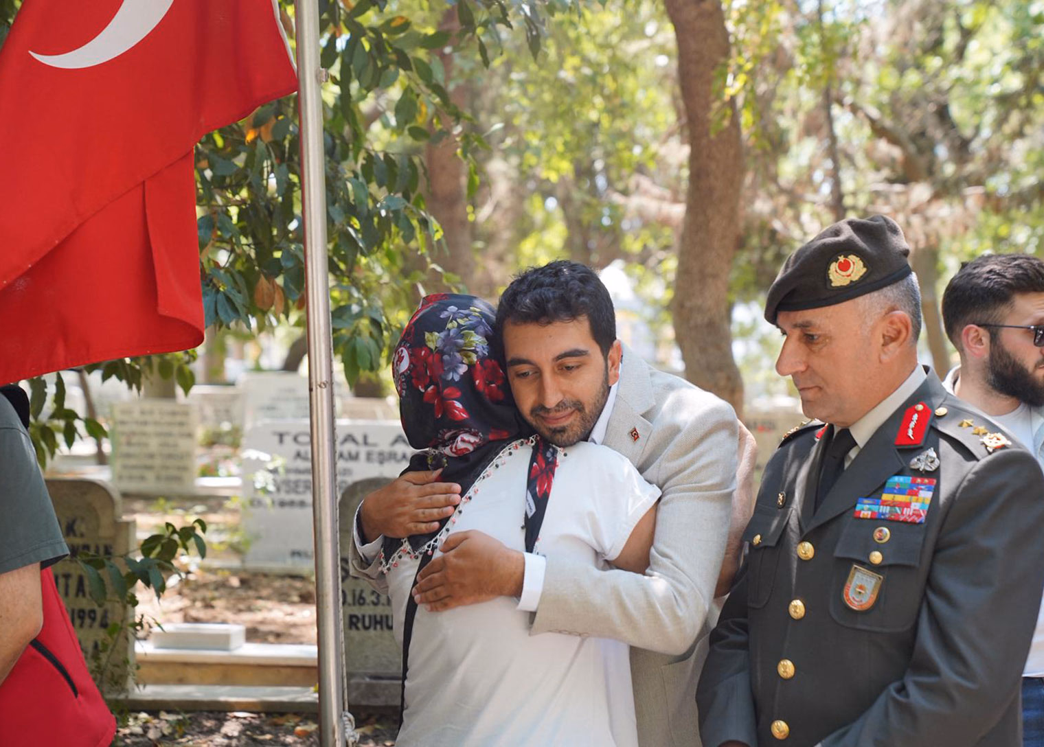 Başkan Bingöl: Vatan uğruna can veren tüm şehitlerimizi rahmet ve minnetle anıyoruz - Görsel 4