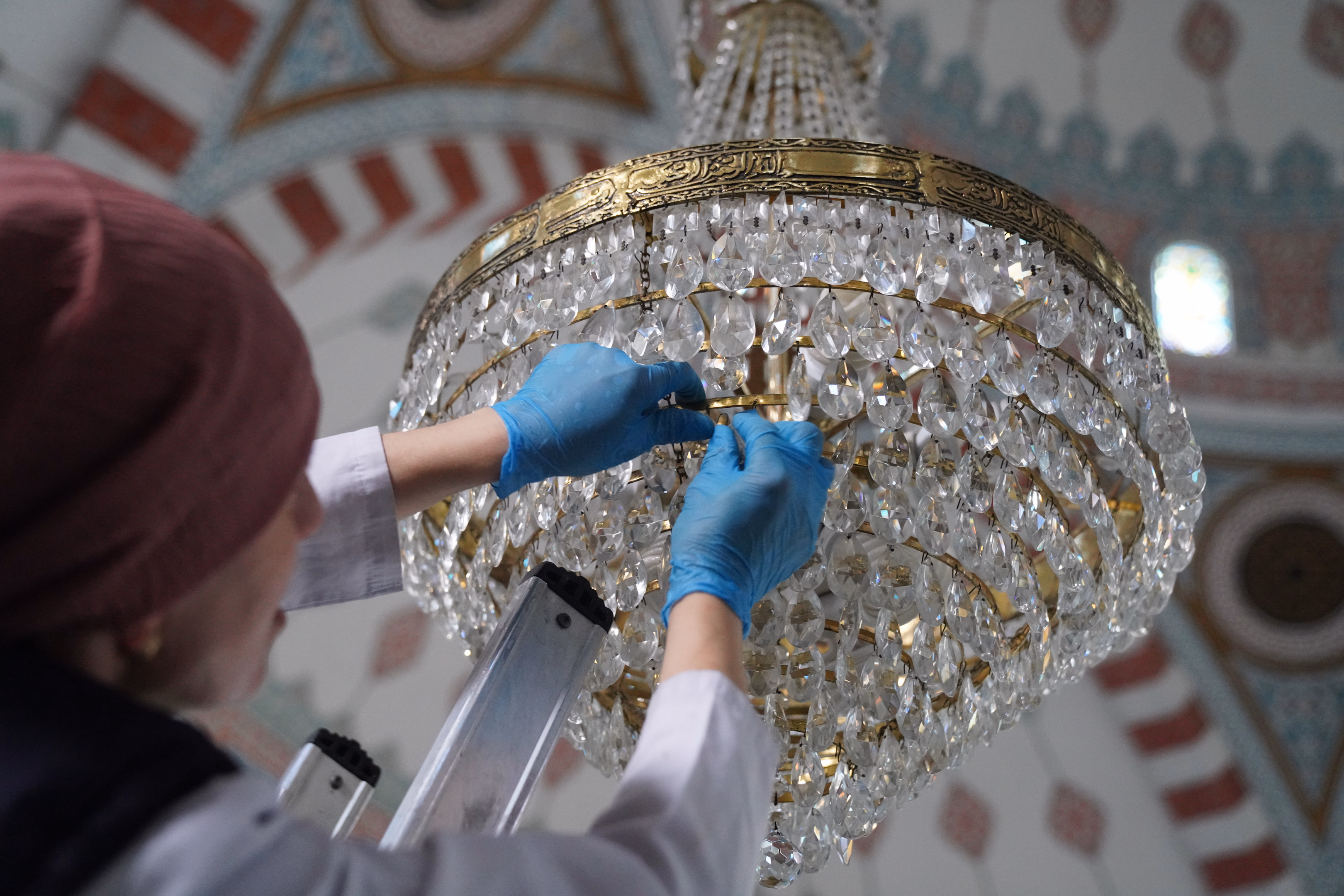 Tuzla Belediyesi'nden bayram öncesi ibadethanelere kapsamlı bakım - Görsel 6