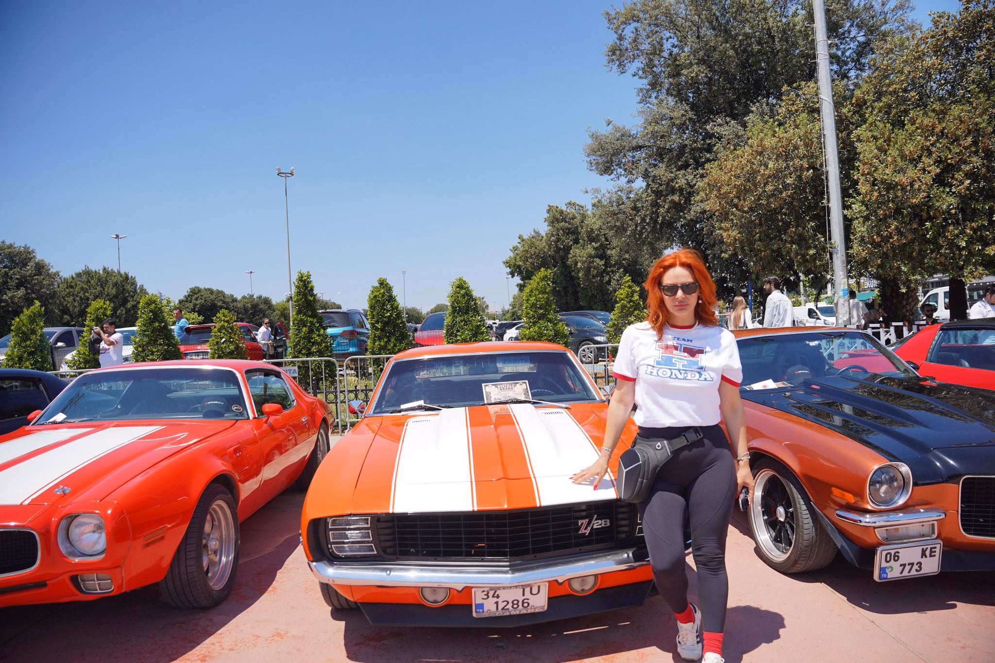Tuzla’da nostalji rüzgârı: Klasik otomobiller sahilde buluştu    - Görsel 3