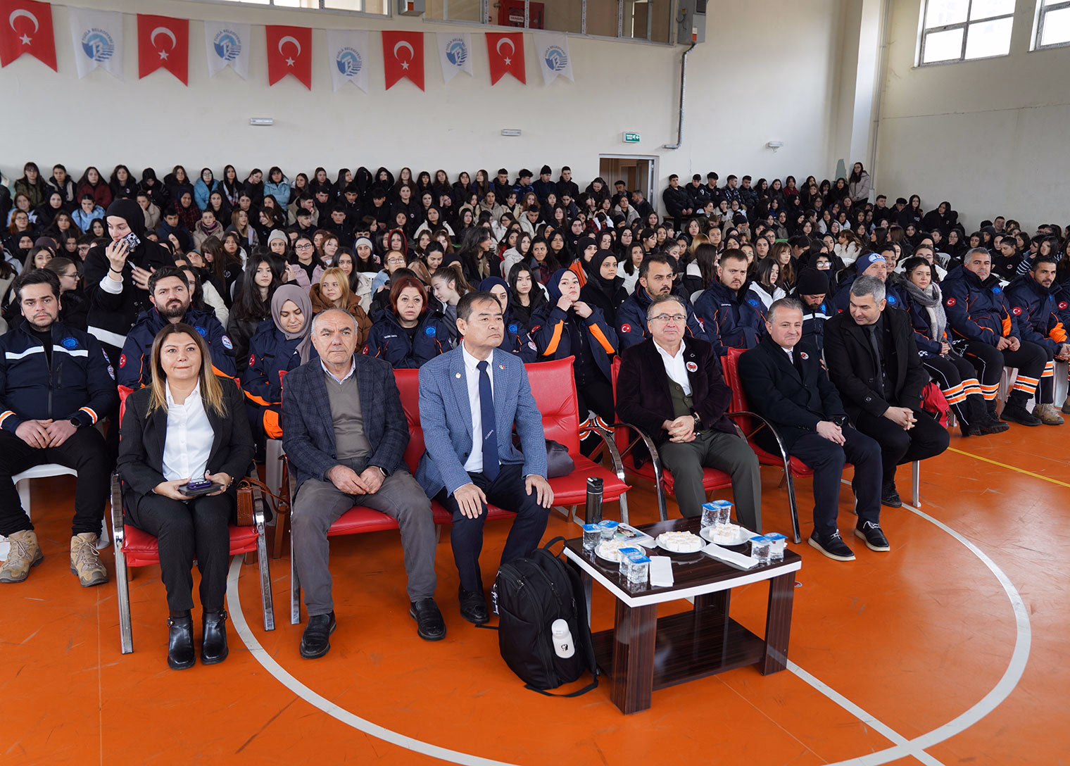 6 Şubat depremlerinde hayatını kaybedenler için anma programı düzenlendi - Görsel 5