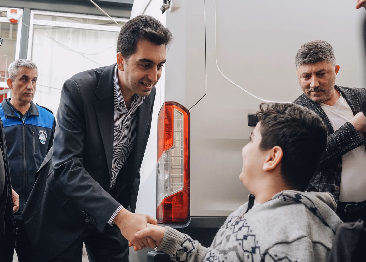 Başkan Bingöl sahada: Komşularımızdan aldığımız ilhamla çalışmaya devam - Görsel 2