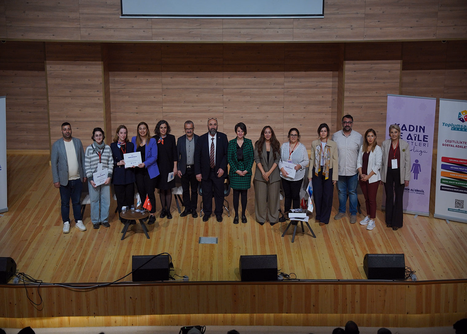 Yerel Yönetimlerde Çocuk Hakları Strateji Çalıştayı düzenlendi - Görsel 2