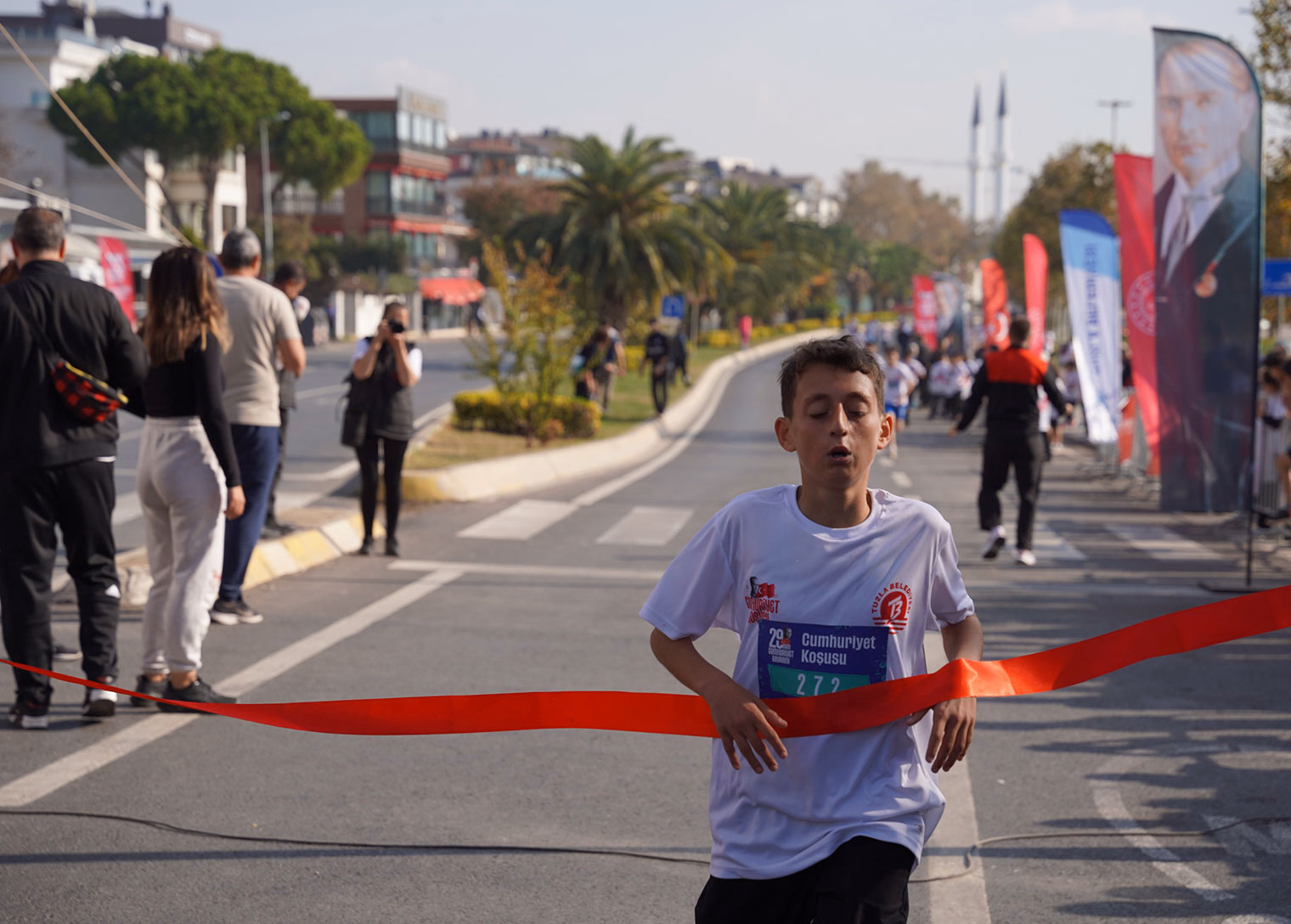 Tuzla’da 600 genç 101. yılında Cumhuriyet için koştu - Görsel 4