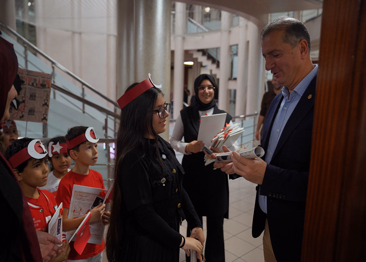 Cumhuriyetin 102. yılı kutlamaları Tuzla Belediyesi’nde başladı - Görsel 5