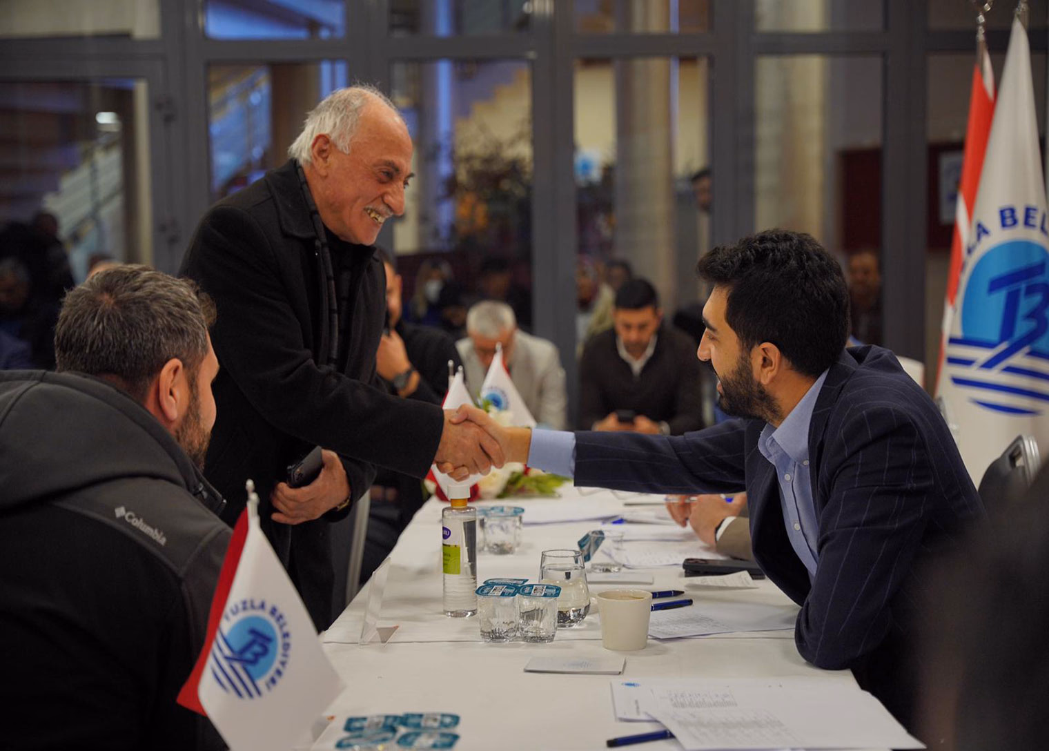 Tuzla Belediyesi’nde birebir görüşme: Başkan Bingöl komşularıyla buluştu - Görsel 3