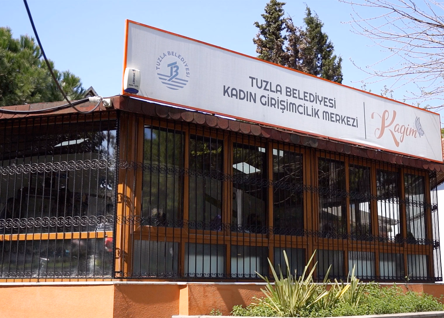 Tuzla Belediyesi Kadın Yazarlık Atölyesi mezunlarını verdi - Görsel 3