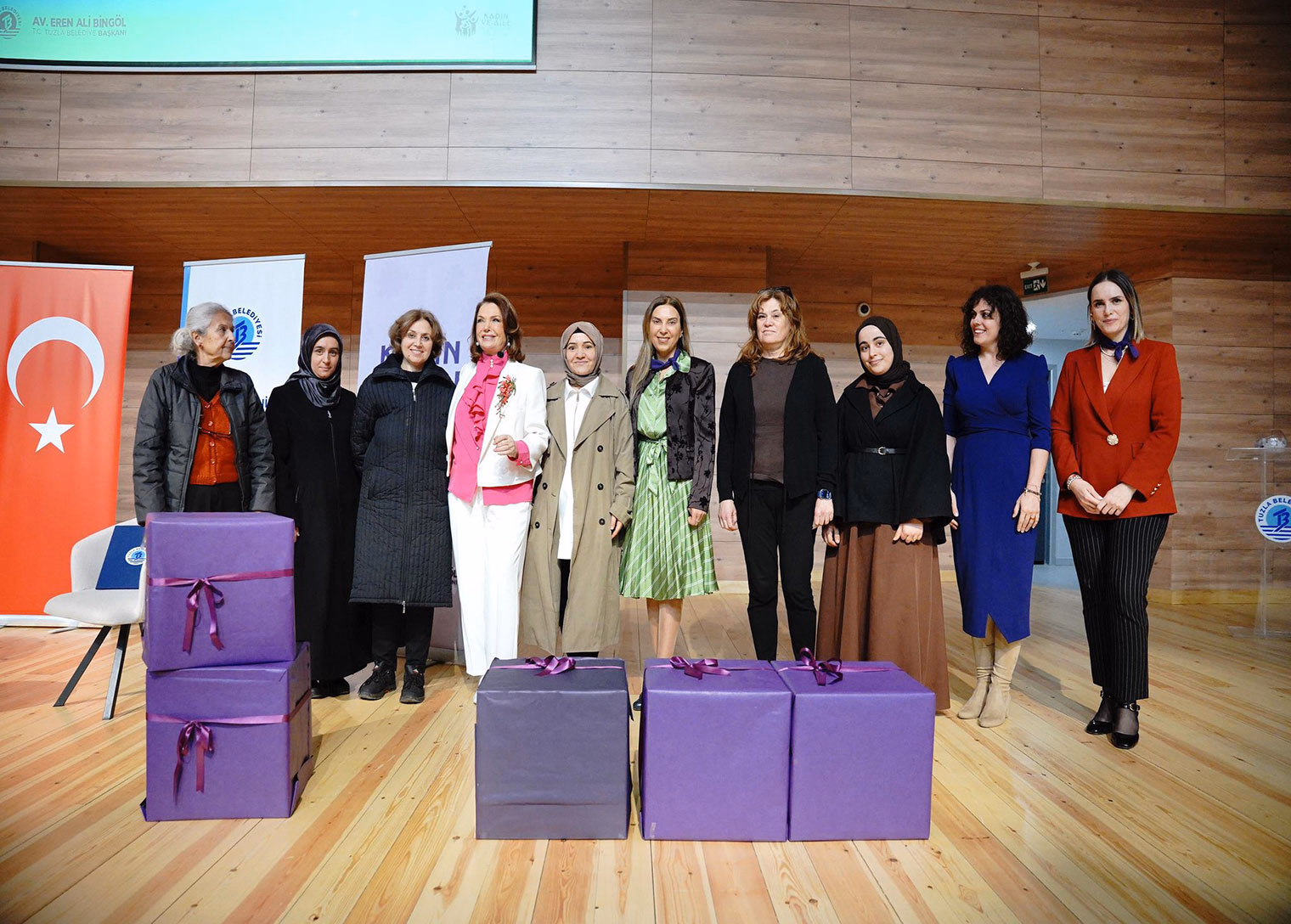 Kadriye Olgar 8 Mart Dünya Kadınlar Günü kapsamında Tuzlalılarla buluştu - Görsel 2