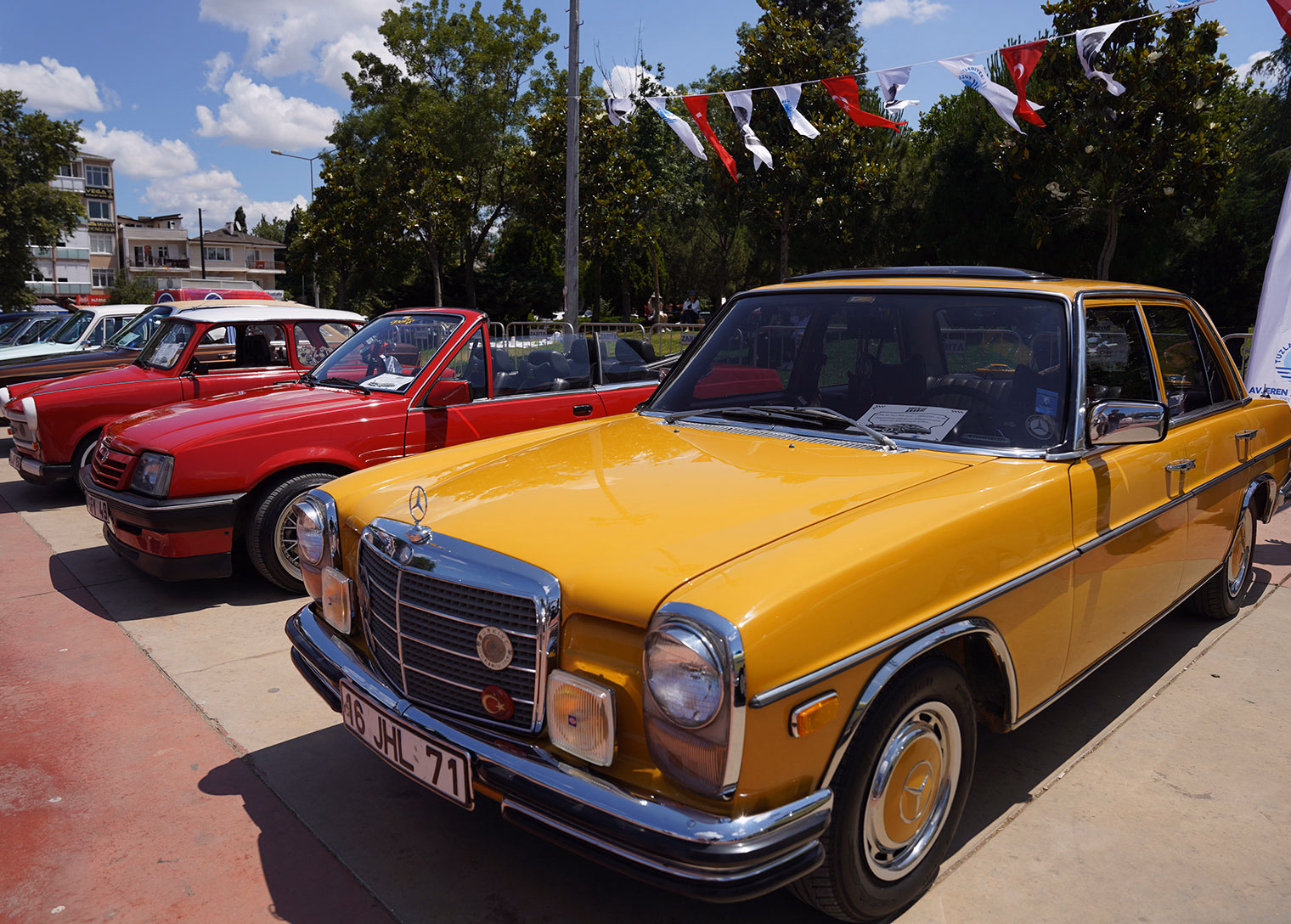 Nostalji araba sevdalıları Tuzla’da buluştu - Görsel 8