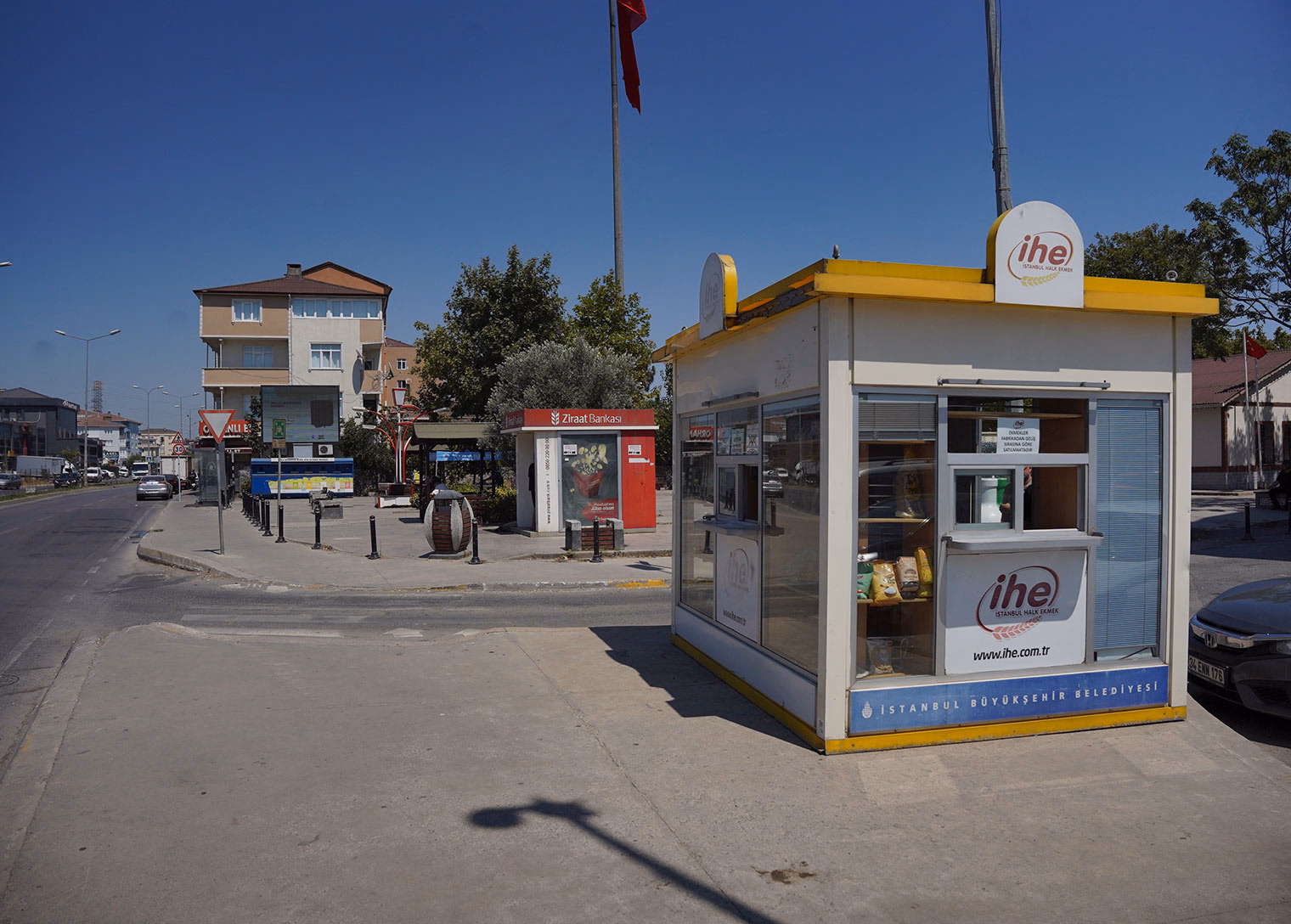 Orhanlı Mahallesi’ne Halk Ekmek şubesi açıldı