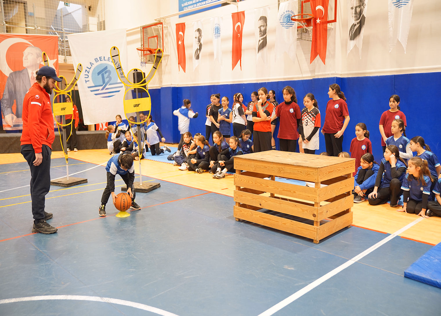 Tuzla’da Ara Tatil Spor Şenliği coşkuyla gerçekleşti: Kazanan dostluk oldu - Görsel 4