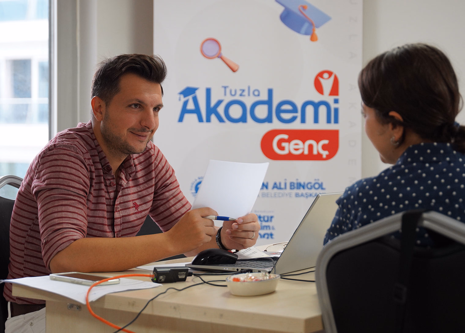 Tuzla Belediyesi’nden üniversite adaylarına rehberlik hizmeti