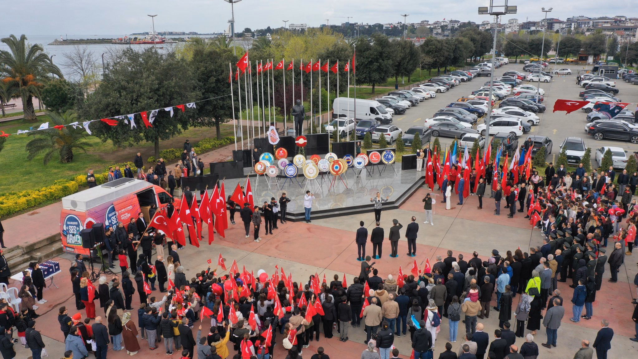 Tuzla’da 23 Nisan’da İshakpaşa Parkı açıldı bayram coşkusu kortejle taçlandı    - Görsel 9
