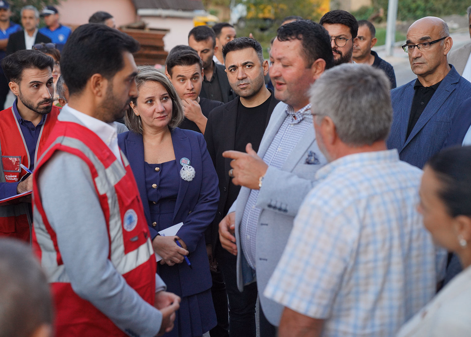Eren Ali Bingöl: Artık Tuzla'da, komşusunun kapısına giden belediyecilik var - Görsel 3