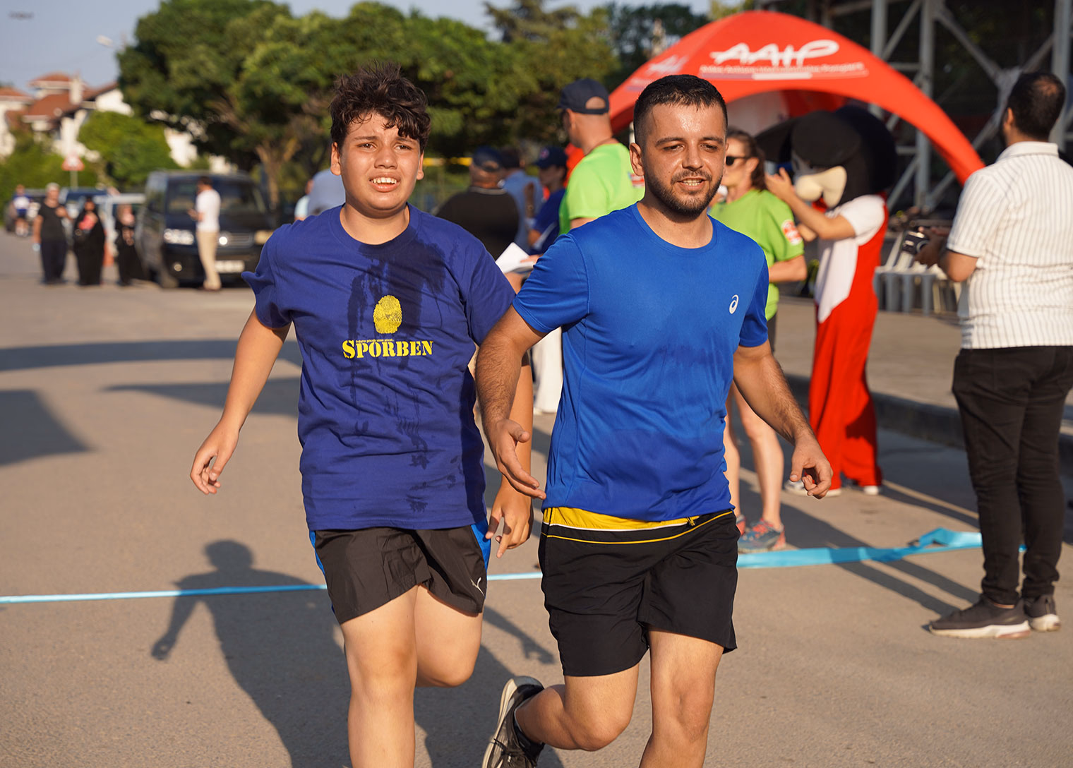 Otizm farkındalığı kapsamında uluslararası paratriatlon heyecanı - Görsel 2