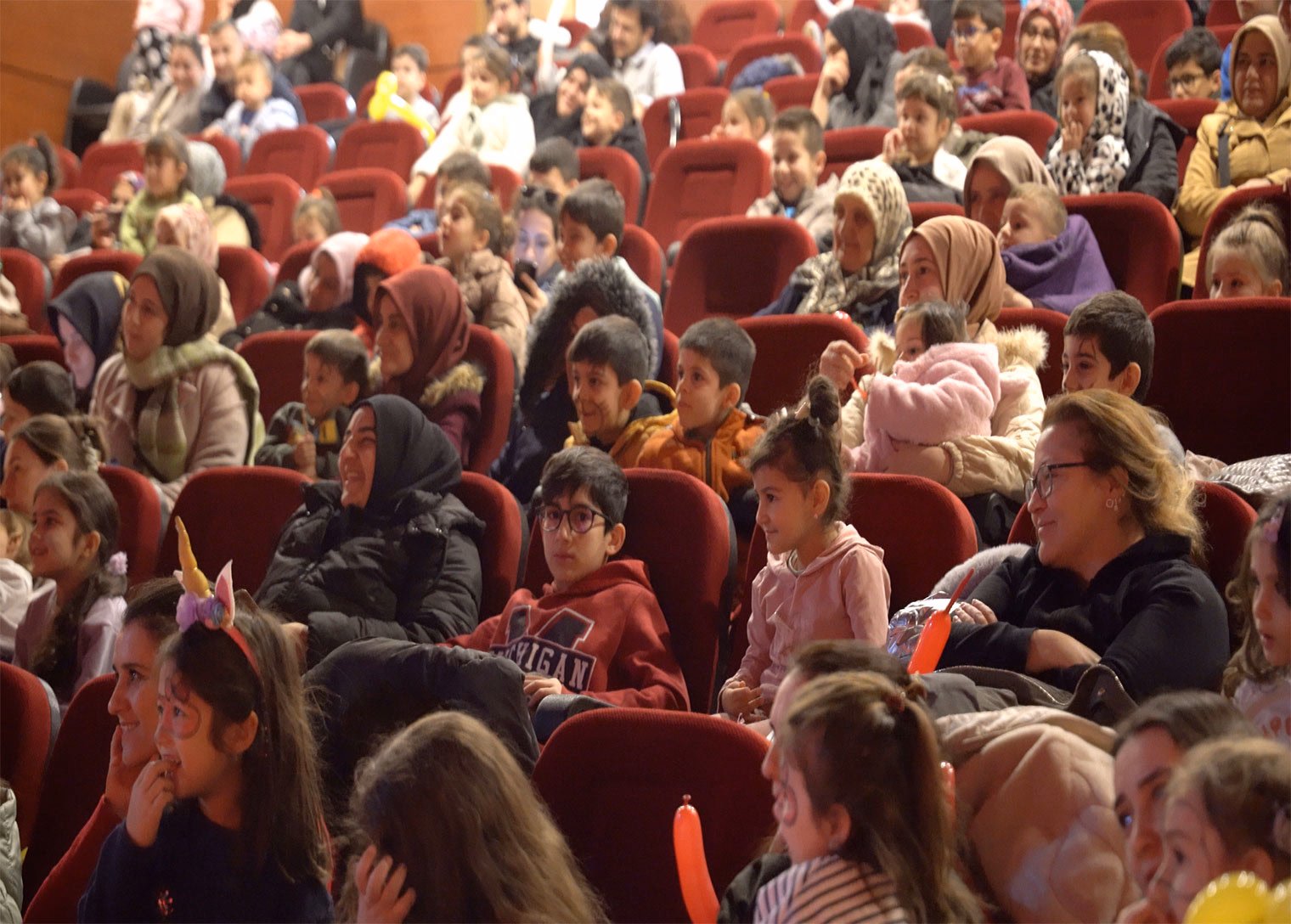 Yarıyıl tatilinde Tuzla'da çocuk coşkusu - Görsel 3