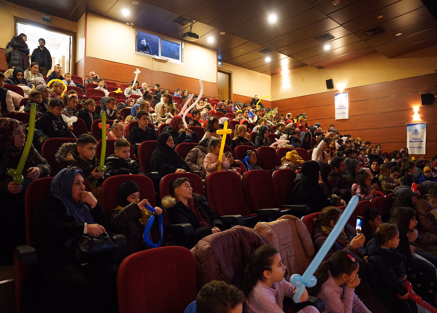 Yarıyıl tatilinde Tuzla'da çocuk coşkusu