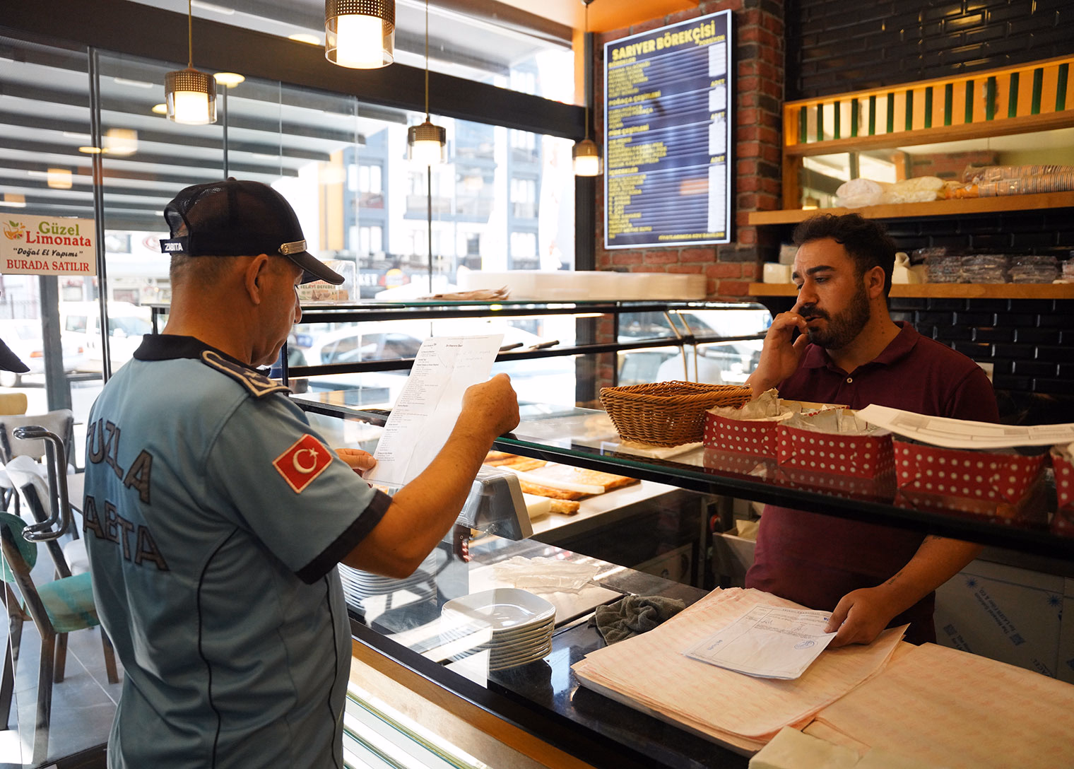 Tuzla’da fırın ve marketlere denetim