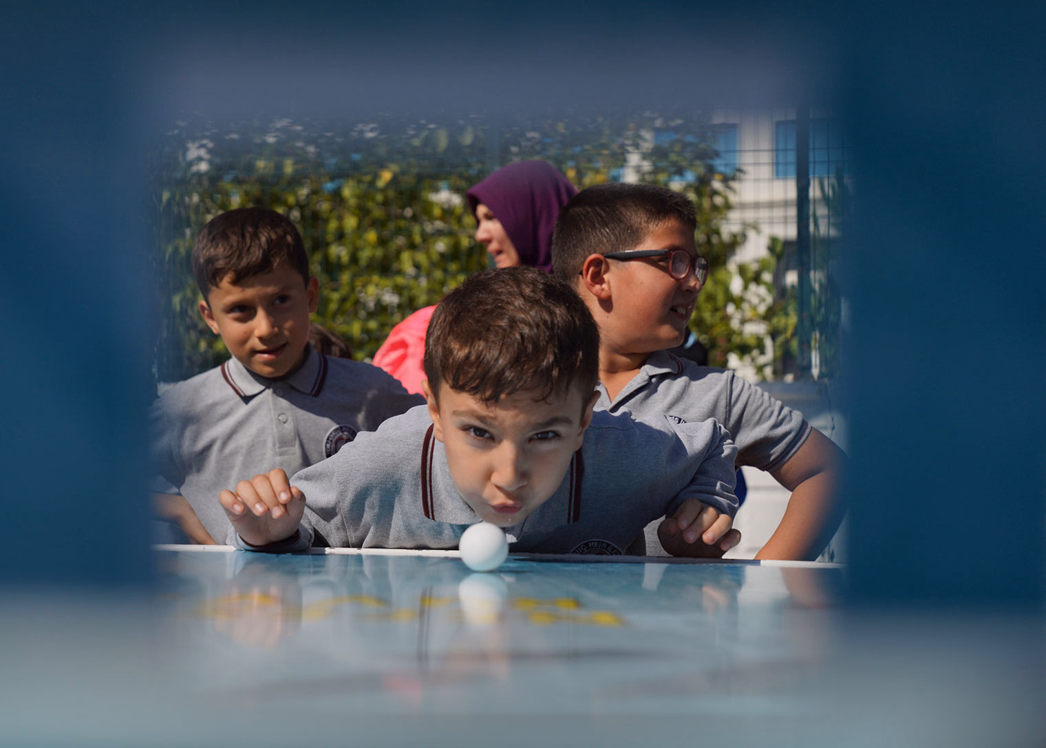 Çocuklar Oyun Parkı Sokağı'nın keyfini çıkarıyor