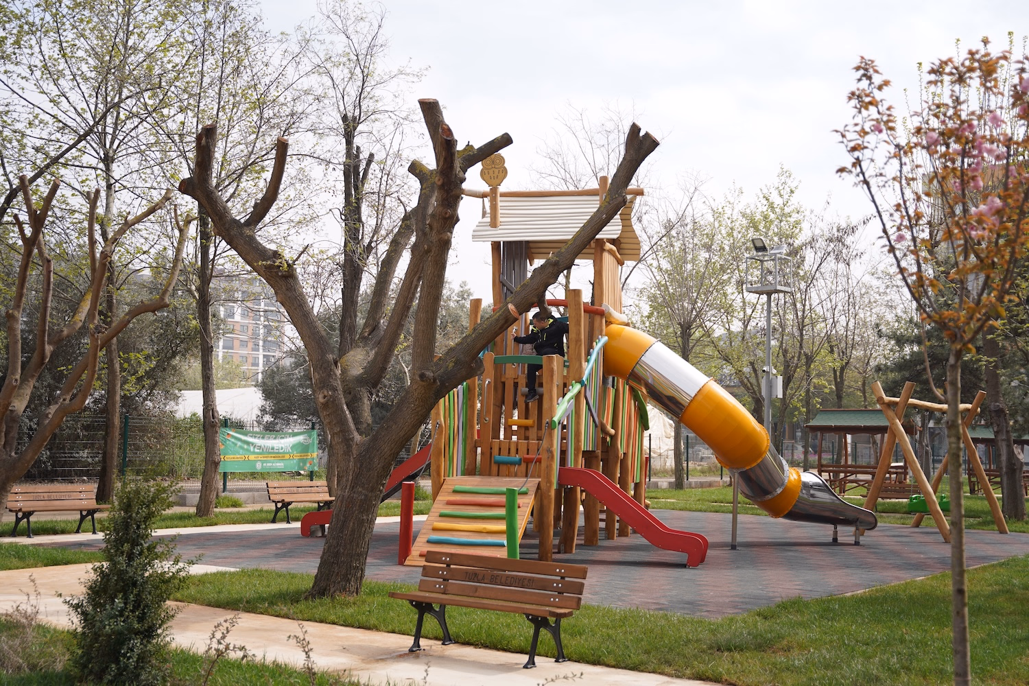 Orgeneral Eşref Bitlis Parkı - 7