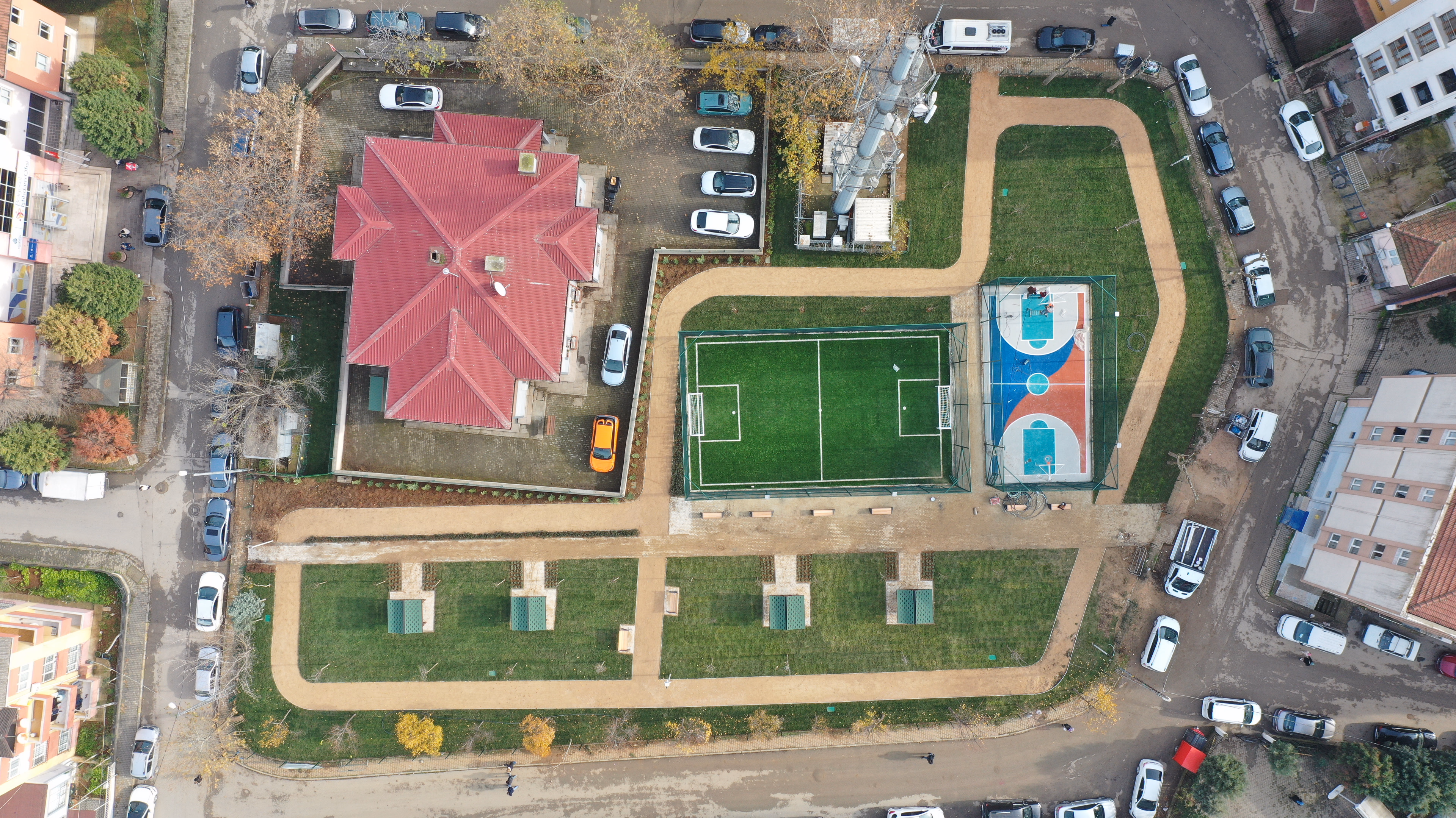 Emrah Toksöz Parkı