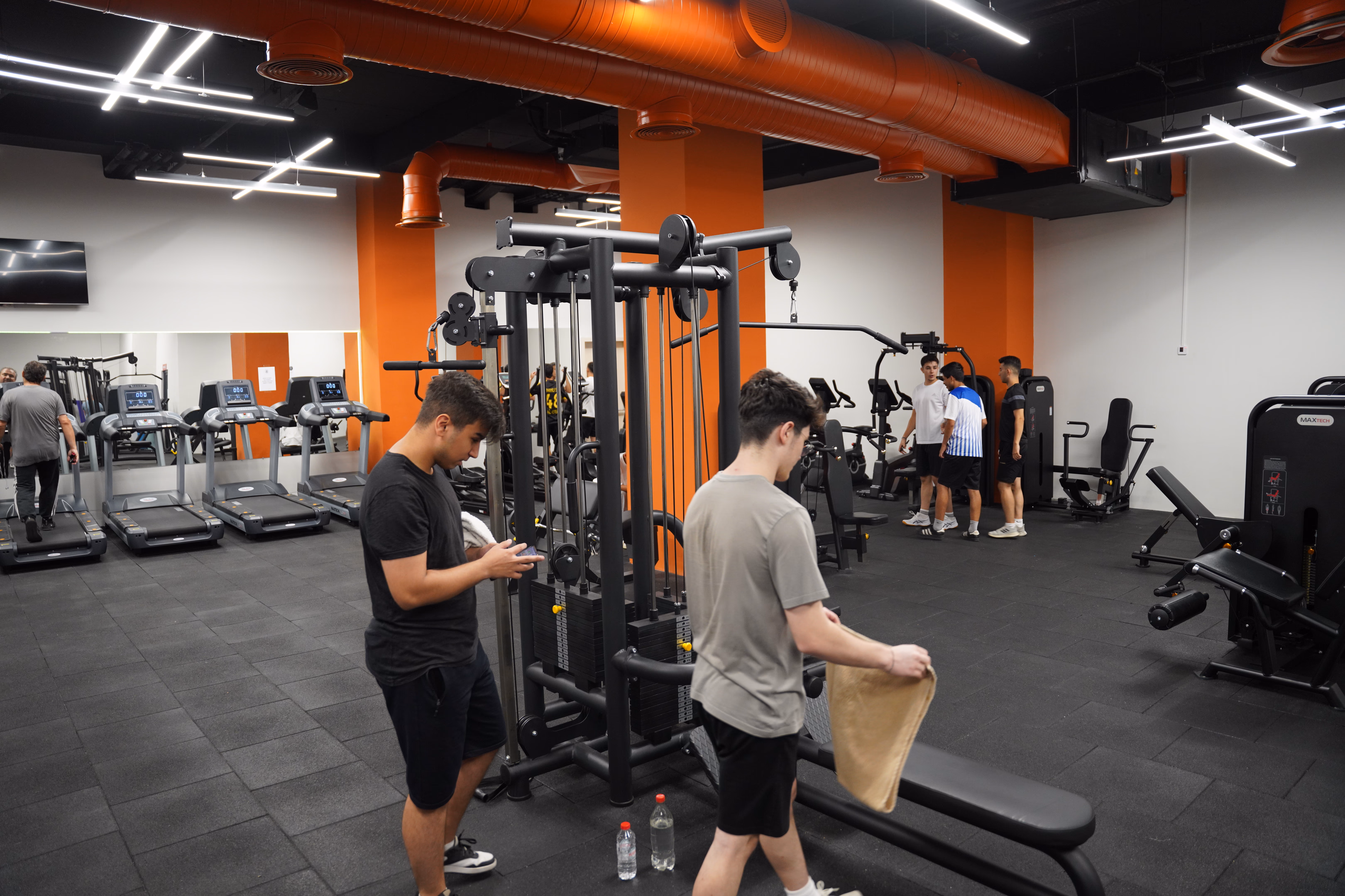 Tuzla Fit Şifa AVM Fitness Salonu - Fotoğraf 1